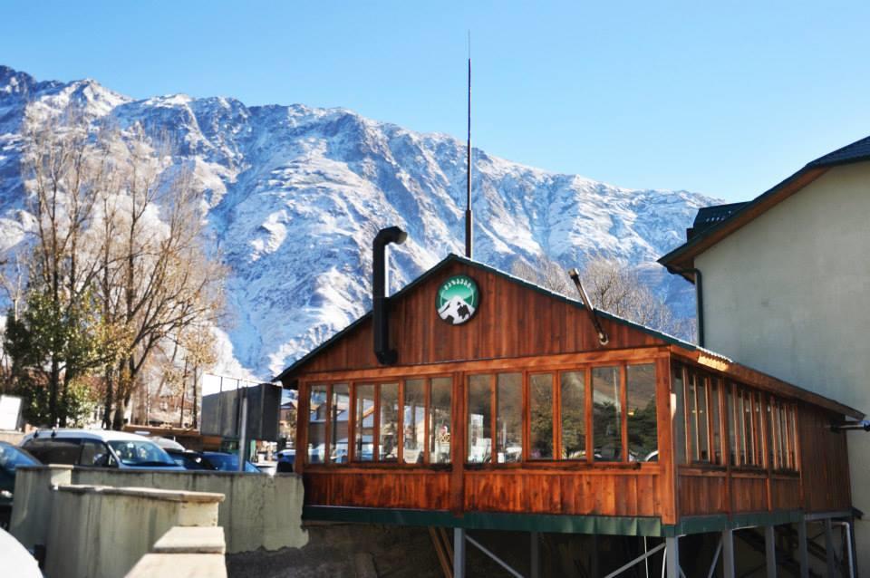 Hotel Stepantsminda Kazbegi Exterior photo